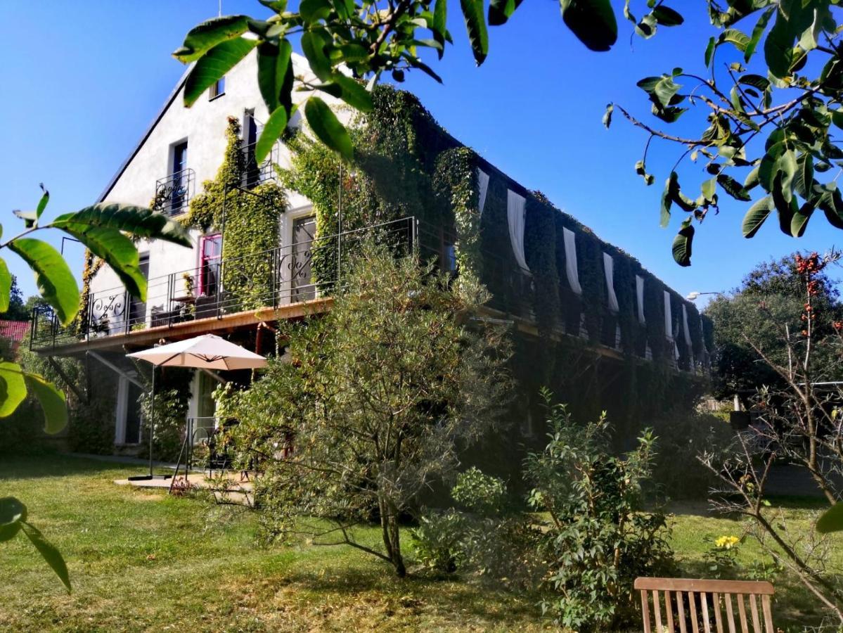 Apartmany Ruprechtov Hroznetin Exterior foto