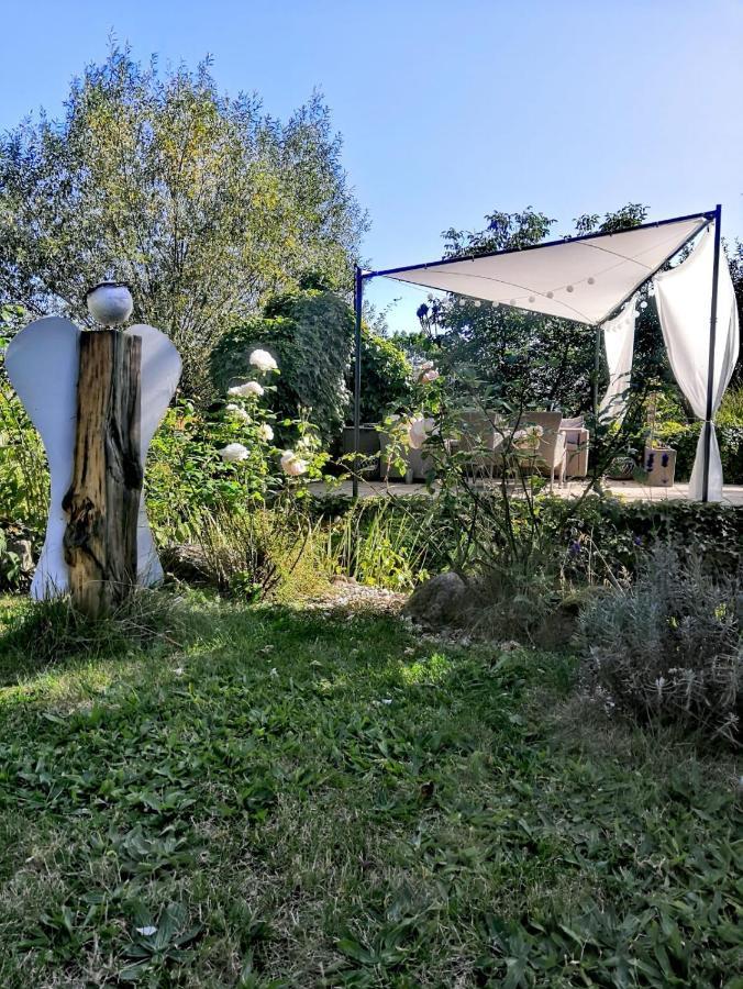 Apartmany Ruprechtov Hroznetin Exterior foto