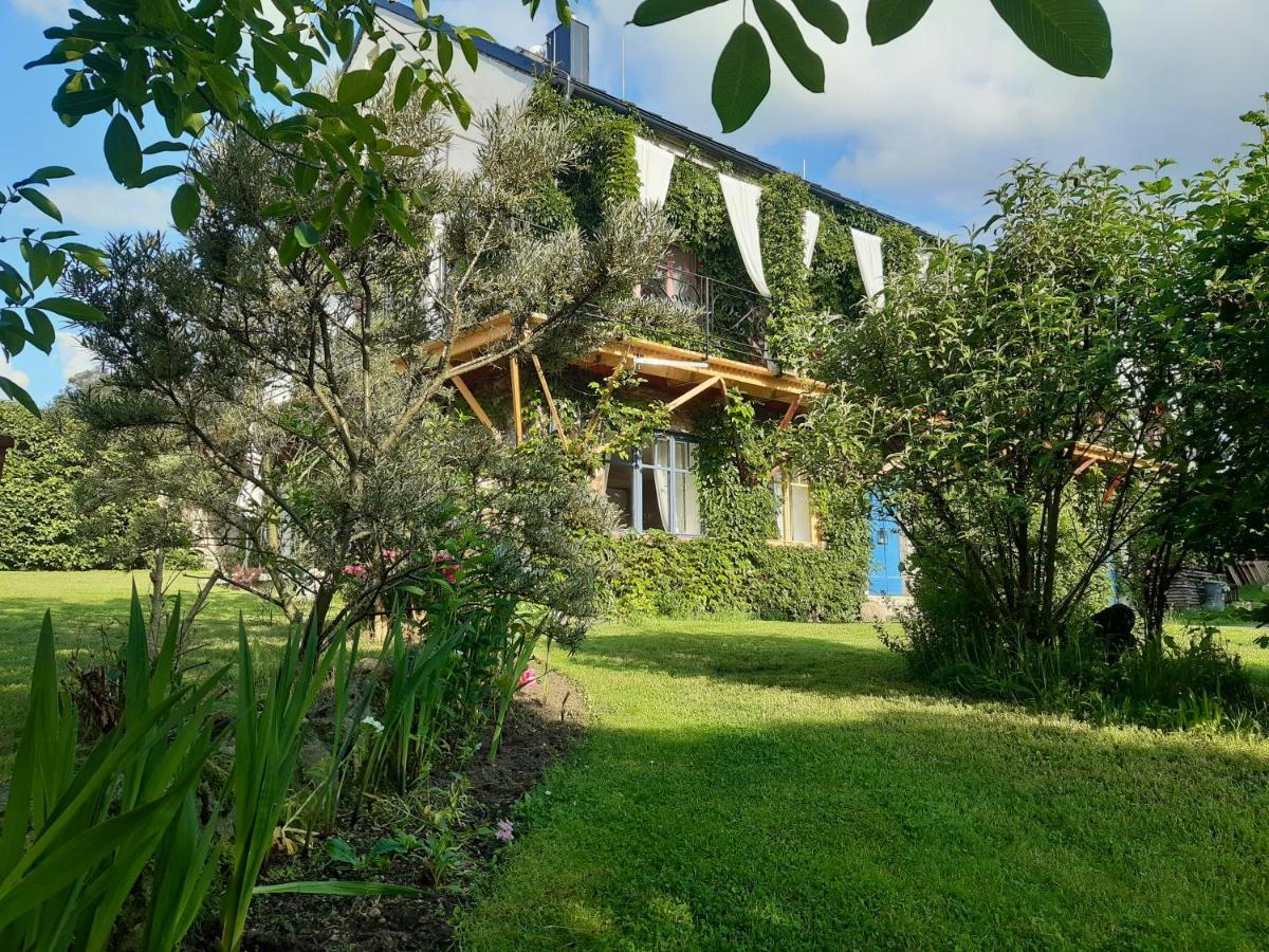 Apartmany Ruprechtov Hroznetin Exterior foto